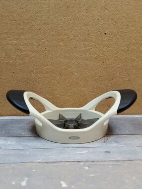 OXO Softworks Apple Slicer